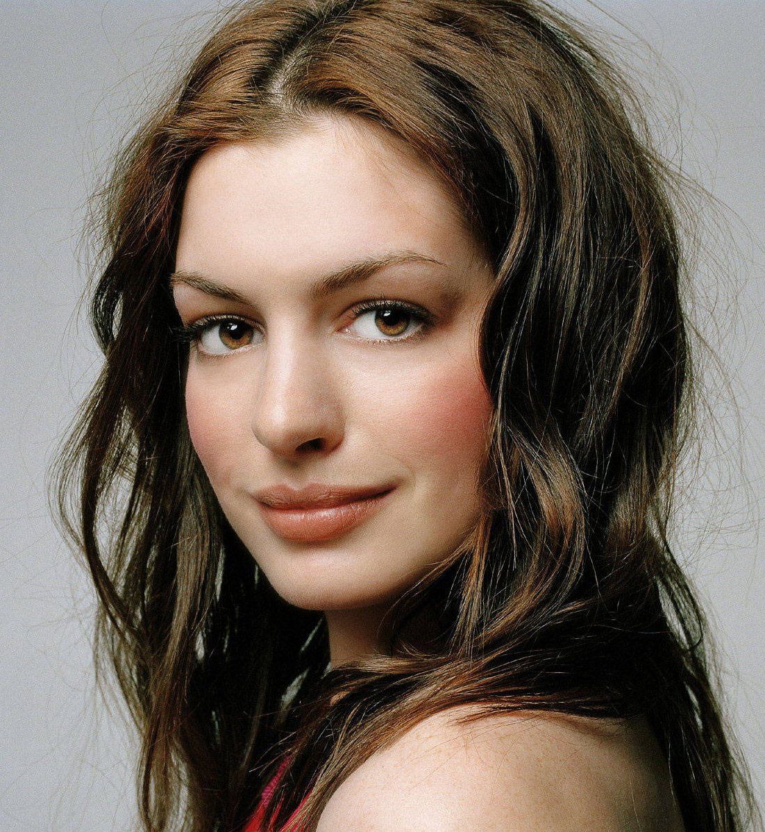 Anne Hathaway kid name